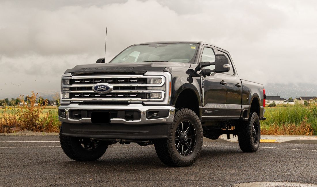 4" COIL SPRING SUSPENSION SYSTEM WITH FALCON 2.1 SHOCKS - FORD SUPER DUTY DIESEL 4WD 2023-2025 F-350 And F-250